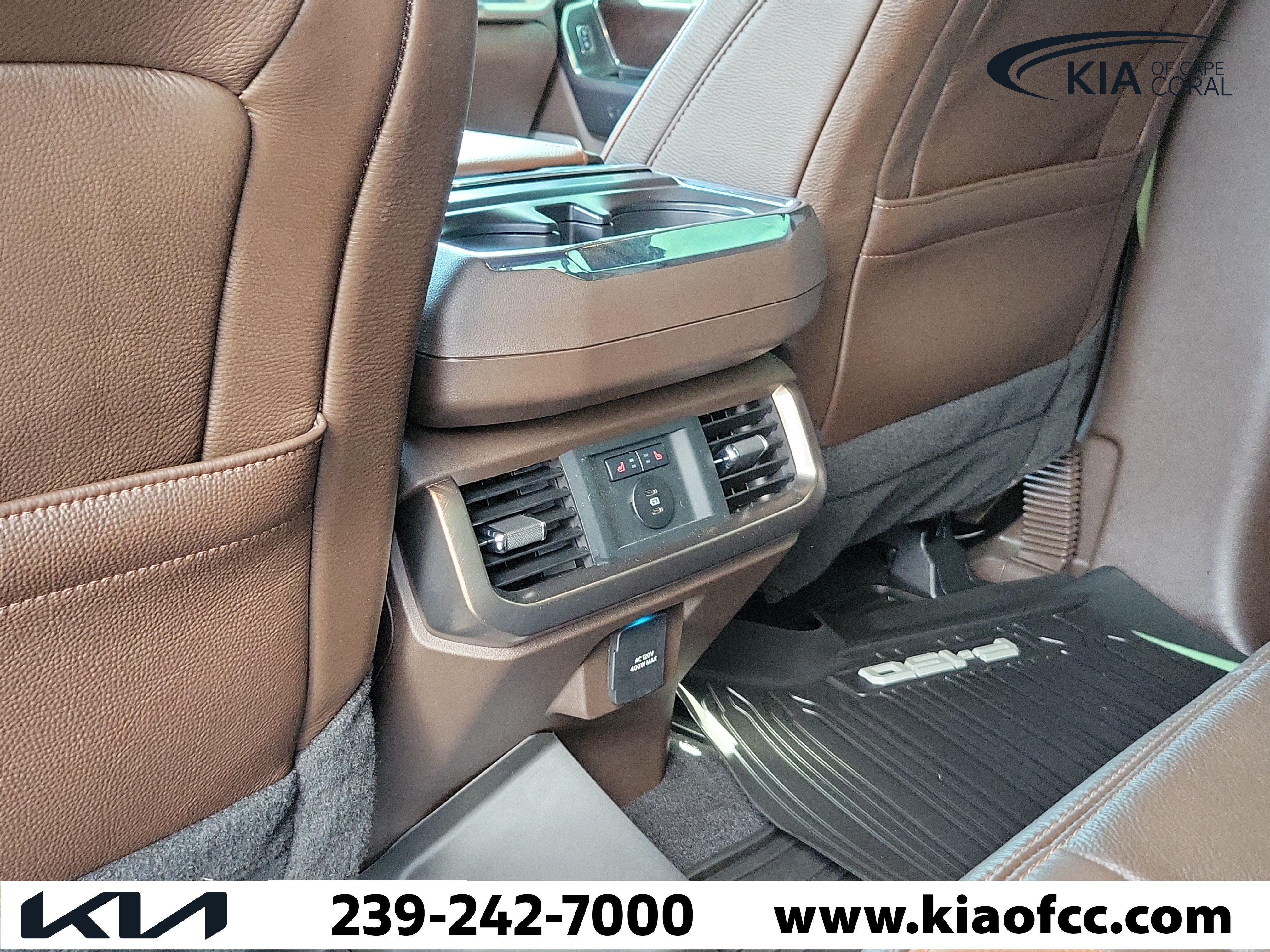 Used 2026 Ford F150 King Ranch w/ Equipment Group 601A High AWD/4WD image 13