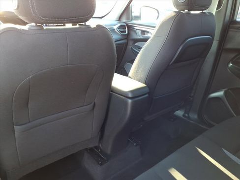 Certified 2024 Chevrolet TrailBlazer LT w/ LT Cold Weather Package image 25