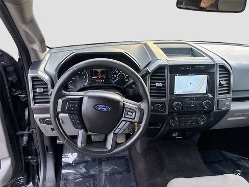 Used 2017 Ford F150 XLT w/ Equipment Group 302A Luxury image 25