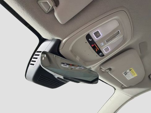 Certified 2023 Volvo XC40 B5 Plus w/ Driver Assist Package image 20