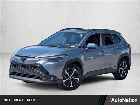 Used 2024 Toyota Corolla Cross AWD Hybrid w/ Convenience Package image 1