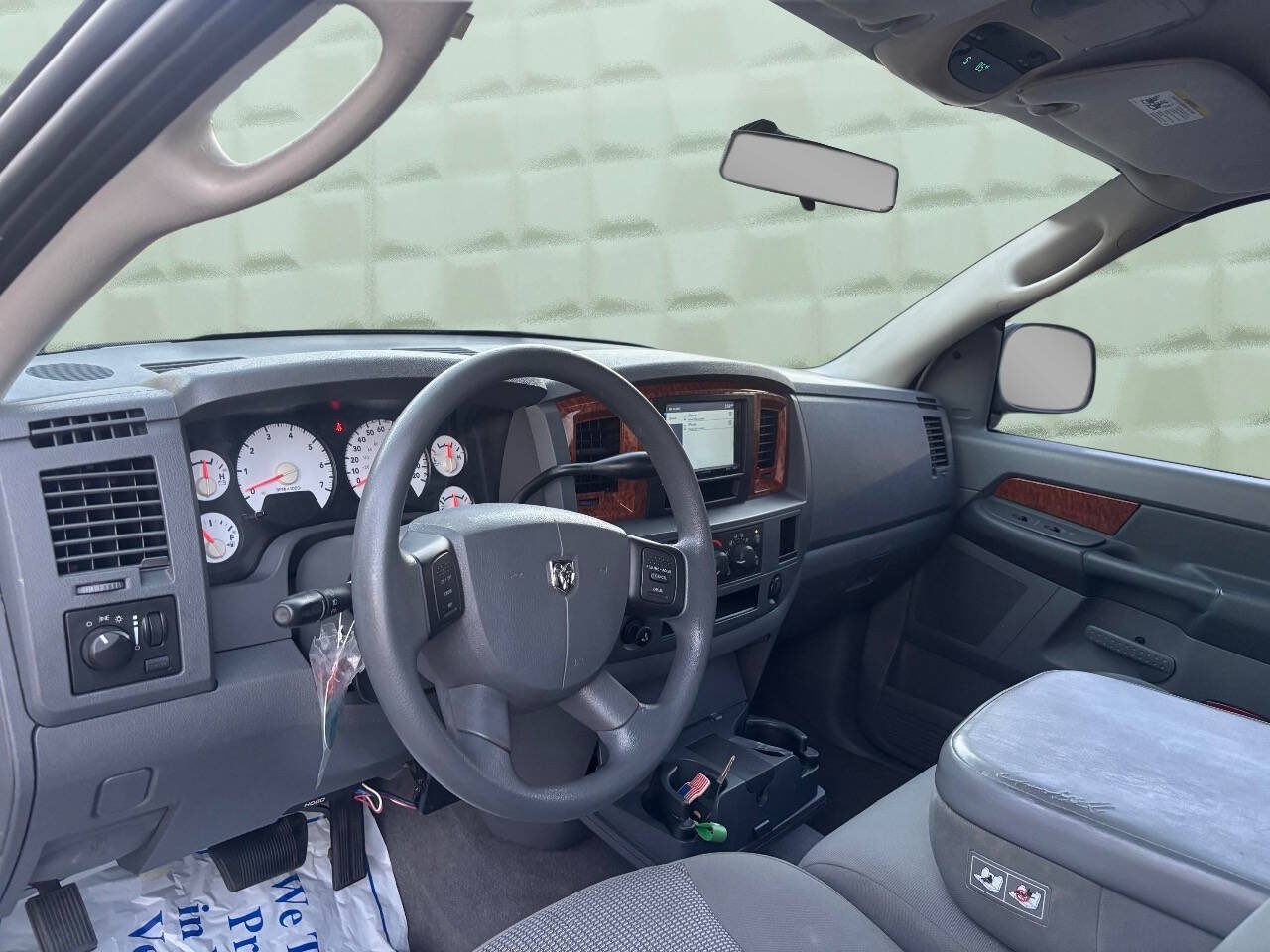 Used 2006 Dodge Ram 1500 Truck SLT RWD image 10