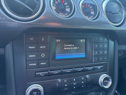 Used 2018 Ford Mustang Coupe w/ Ecoboost Performance Package image 27