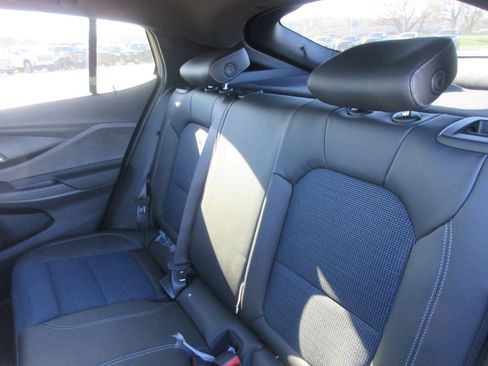 New 2026 Buick Envista Preferred image 15