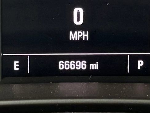 Used 2019 GMC Acadia SLE w/ LPO, Floor Liner Package FWD image 14