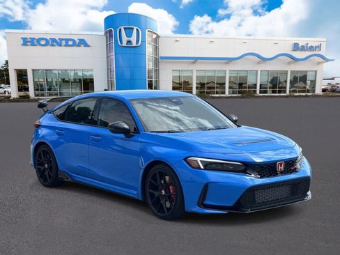 Used 2024 Honda Civic Type R image 7