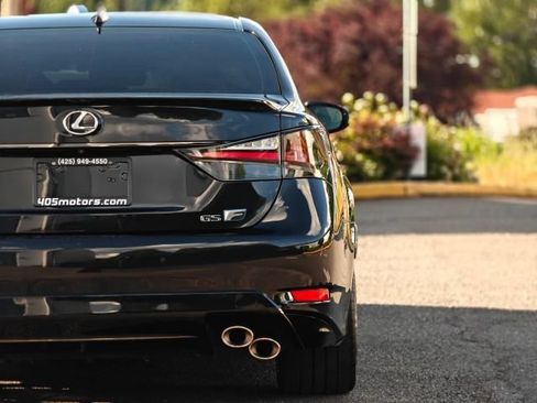Used 2016 Lexus GS F RWD image 22
