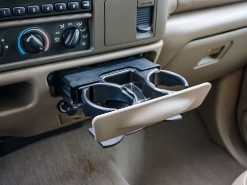 Used 2001 Ford F350 4x4 Crew Cab DRW Super Duty image 60