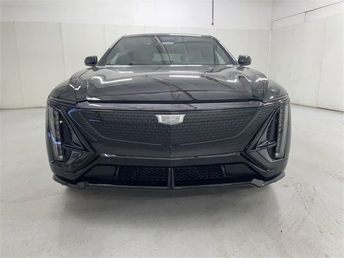 New 2026 Cadillac Lyriq V w/ LPO, Floor Liner Package image 14