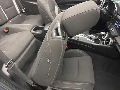 Used 2022 Chevrolet Camaro LT image 37