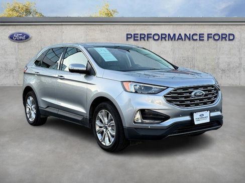 Certified 2022 Ford Edge Titanium image 4