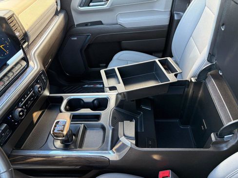 Used 2023 Chevrolet Silverado 1500 LTZ w/ LTZ Premium Package image 19