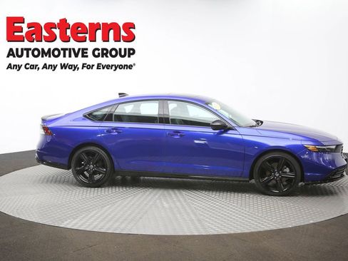 Used 2025 Honda Accord Sport image 47