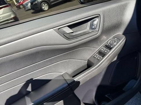 Used 2023 Ford Escape Active AWD/4WD image 15