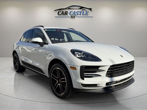Used 2020 Porsche Macan image 3