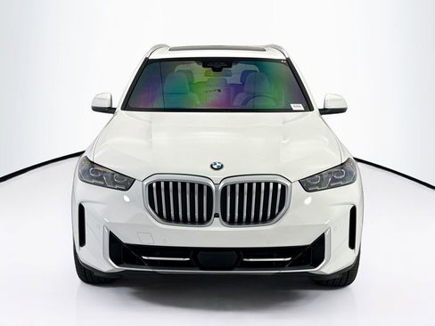 Used 2024 BMW X5 xDrive40i w/ Premium Package AWD/4WD image 2