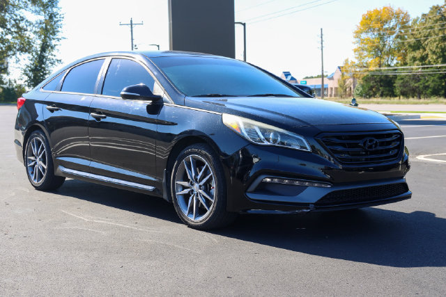 Used 2015 Hyundai Sonata Sport 2.0T FWD image 1