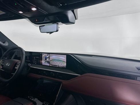 Used 2025 INFINITI QX80 Autograph w/ Autograph Exterior Package image 31