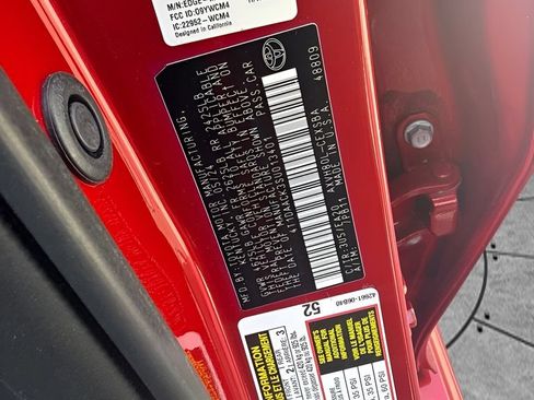 Used 2025 Toyota Camry SE FWD image 30