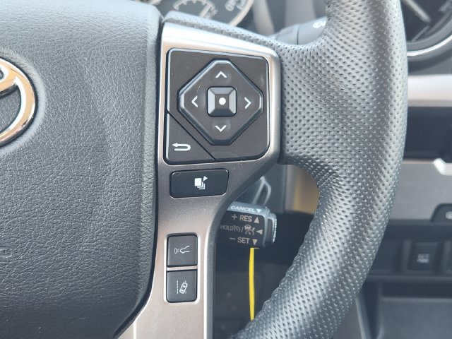 Used 2022 Toyota Tacoma SR5 RWD image 28