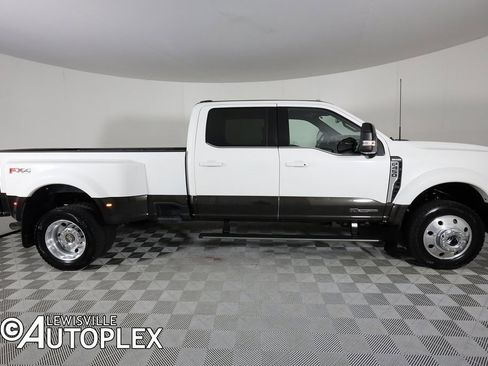 Used 2025 Ford F450 King Ranch w/ FX4 Off-Road Package image 5