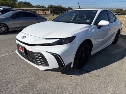 Used 2025 Toyota Camry SE