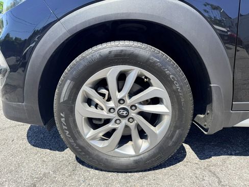 Used 2017 Hyundai Tucson Eco w/ Cargo Package AWD/4WD image 26