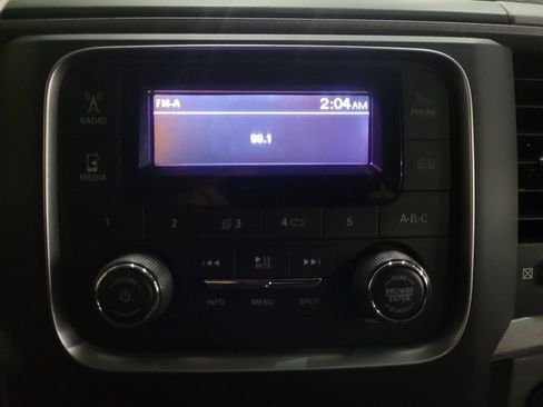 Used 2019 RAM 1500 Express image 25