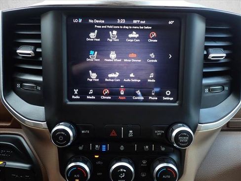 Used 2020 RAM 2500 Laramie AWD/4WD image 16