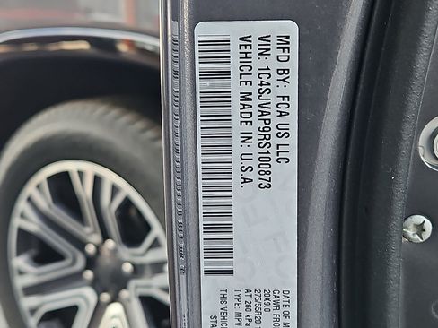 New 2024 Jeep Wagoneer 4WD w/ Premium Group I image 18