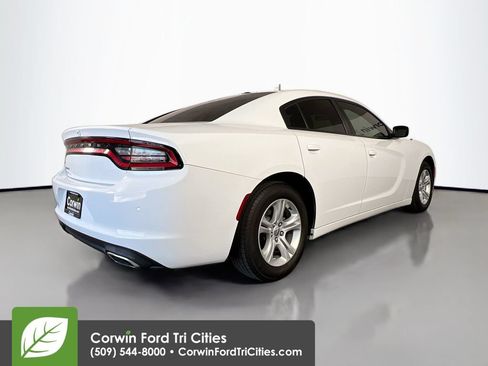 Used 2020 Dodge Charger SXT RWD image 15