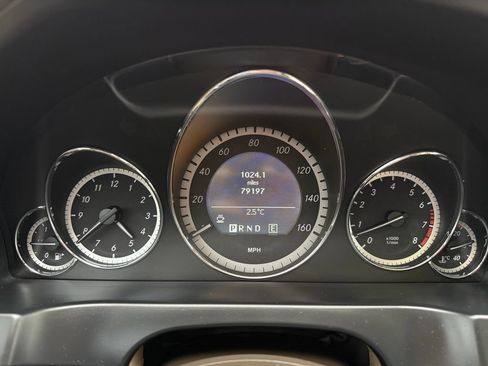 Used 2011 Mercedes-Benz E 550 E 550 image 15