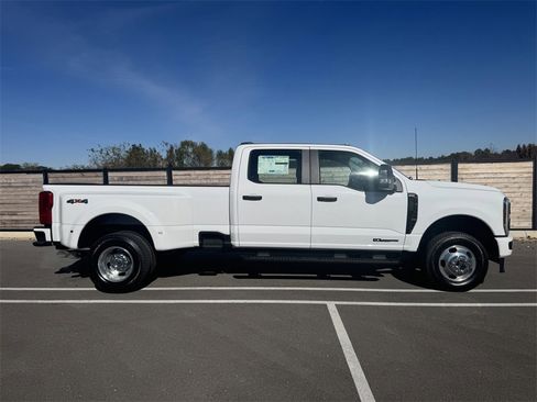 New 2026 Ford F350 XL w/ STX Appearance Package image 7