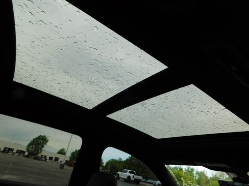 Used 2020 Cadillac XT6 Premium Luxury AWD/4WD image 7