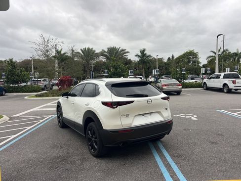 Used 2021 MAZDA CX-30 2.5 Turbo w/ Premium Package image 12