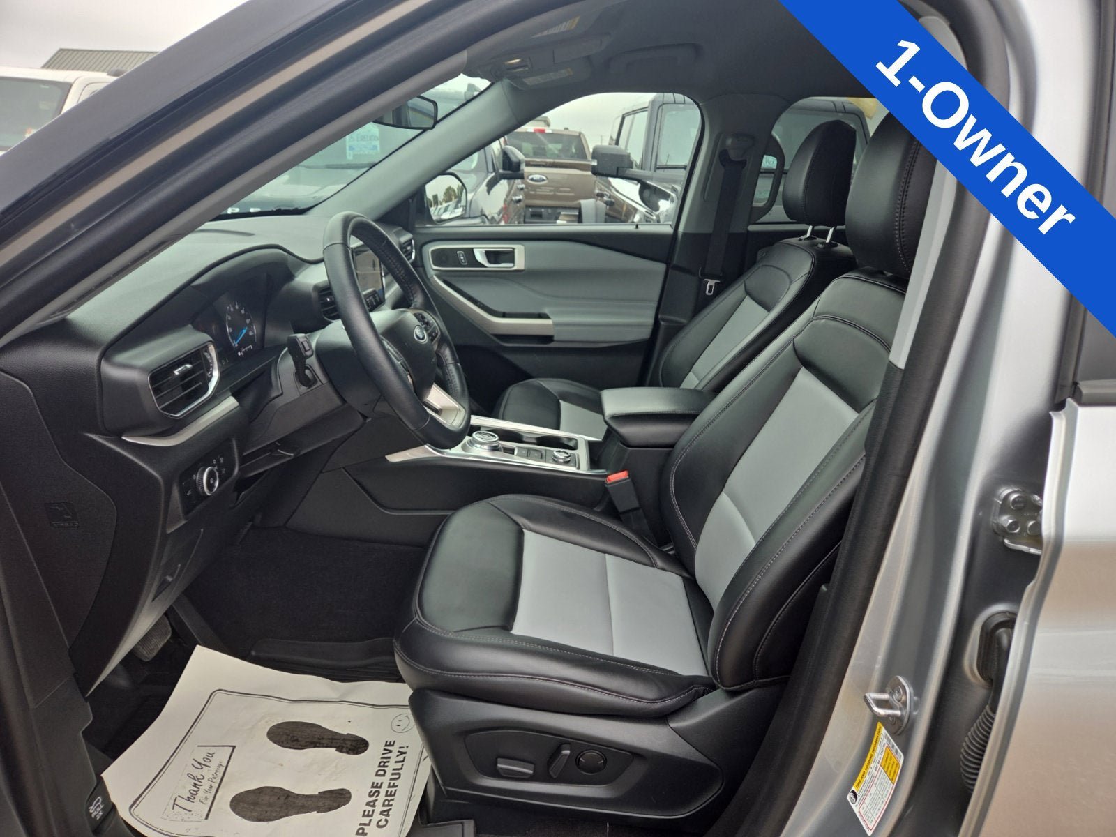 Certified 2023 Ford Explorer XLT w/ Equipment Group 202A AWD/4WD image 2