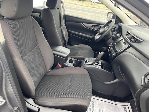 Used 2020 Nissan Rogue Sport S w/ Appearance Package image 16