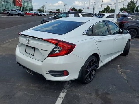Used 2021 Honda Civic Sport image 4