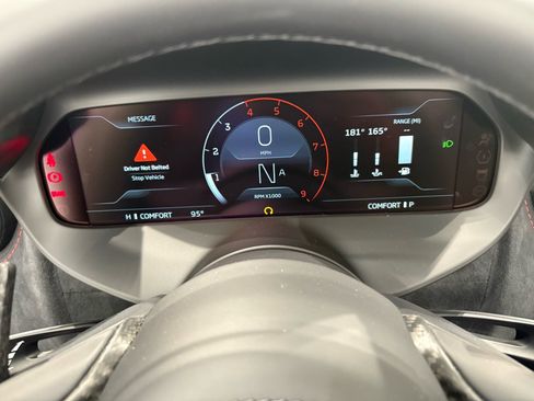 New 2025 McLaren 750S Spider image 11