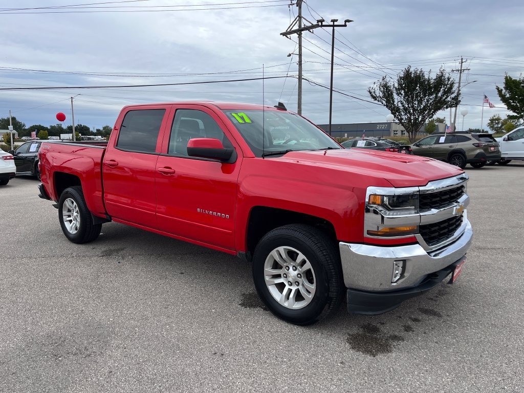 Used 2017 Chevrolet Silverado 1500 LT w/ All Star Edition AWD/4WD image 9