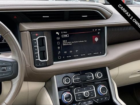 Used 2023 GMC Yukon Denali AWD/4WD image 9