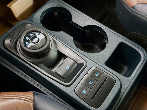 Used 2024 Ford Maverick Lariat FWD image 17