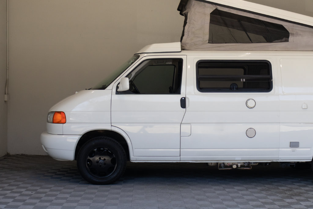 Used 1997 Volkswagen Eurovan Camper FWD image 8