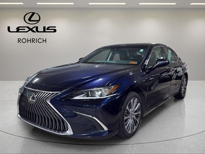 Used 2019 Lexus ES 350 w/ Premium Package