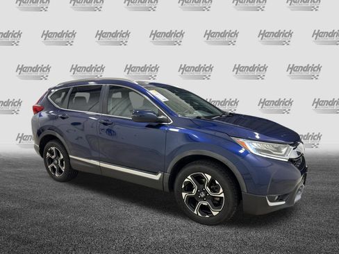 Used 2018 Honda CR-V Touring image 2
