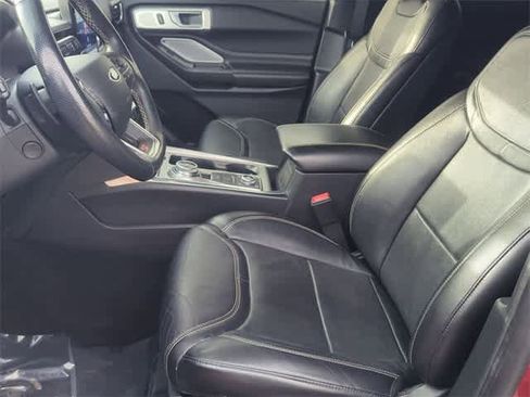 Used 2020 Ford Explorer ST w/ ST Street Pack image 16