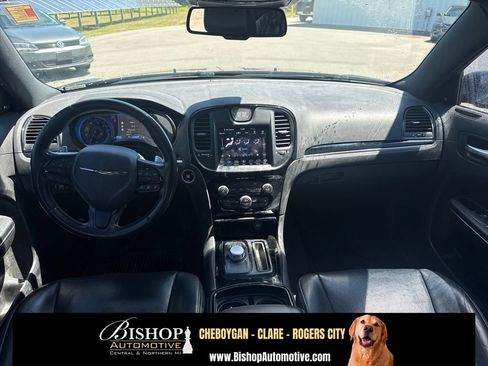 Used 2018 Chrysler 300 S w/ Safetytec Plus Group AWD/4WD image 11