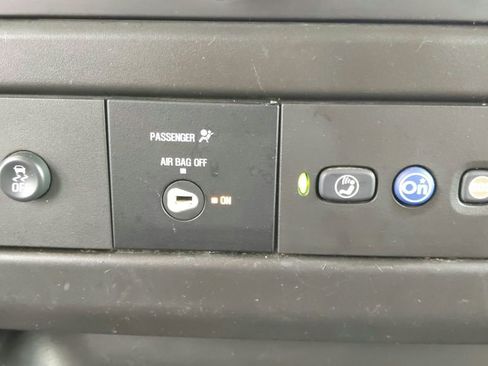 Used 2019 Chevrolet Express 3500 Extended w/ Driver Convenience Package RWD image 26