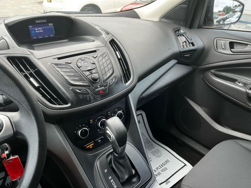 Used 2015 Ford Escape S FWD image 16