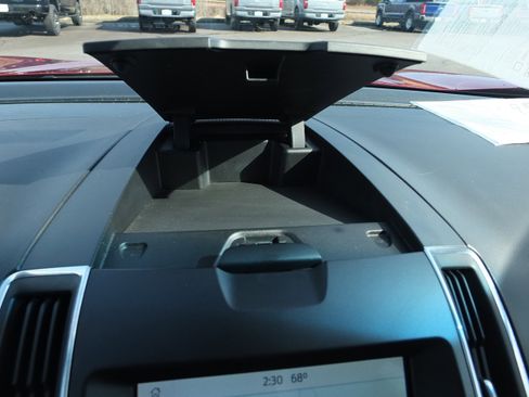 Used 2019 Ford Edge Titanium w/ Equipment Group 301A image 32